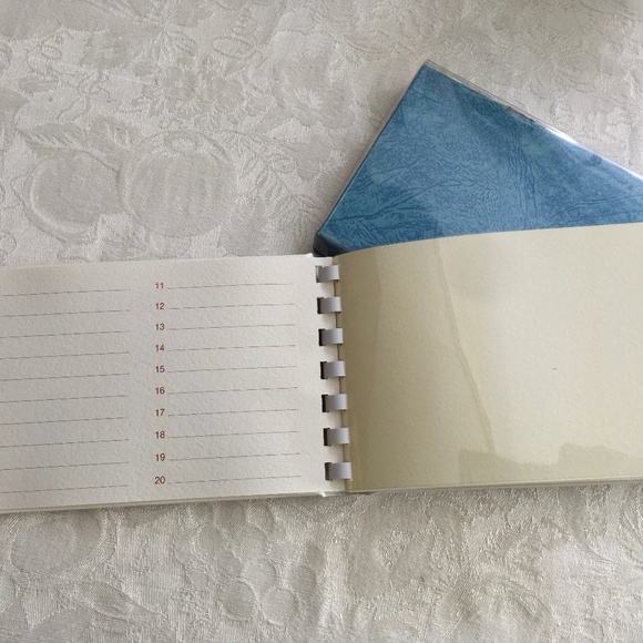 Vintage adorable photo album for Grandma! Holds 20 images. - Picture 3 of 5